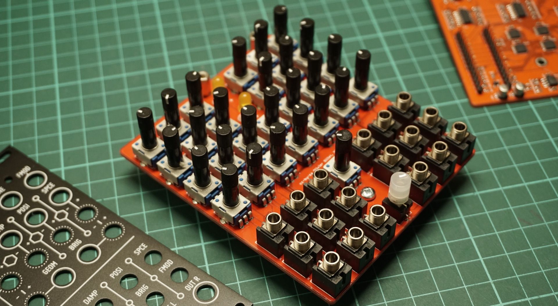 Antumbra Atom parts
